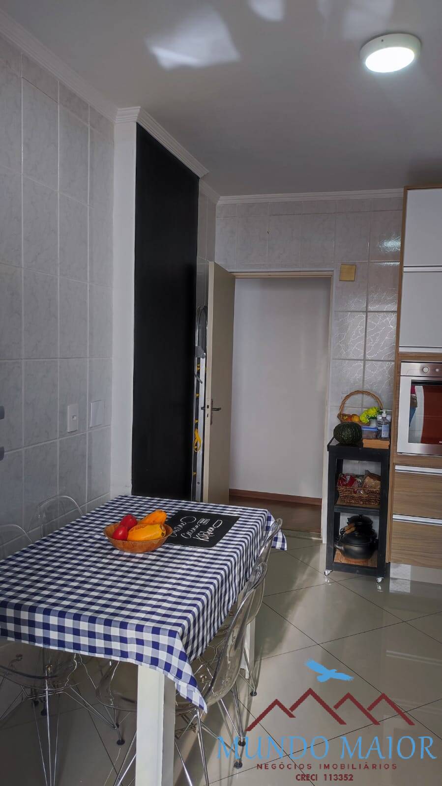 Apartamento à venda com 2 quartos, 75m² - Foto 9