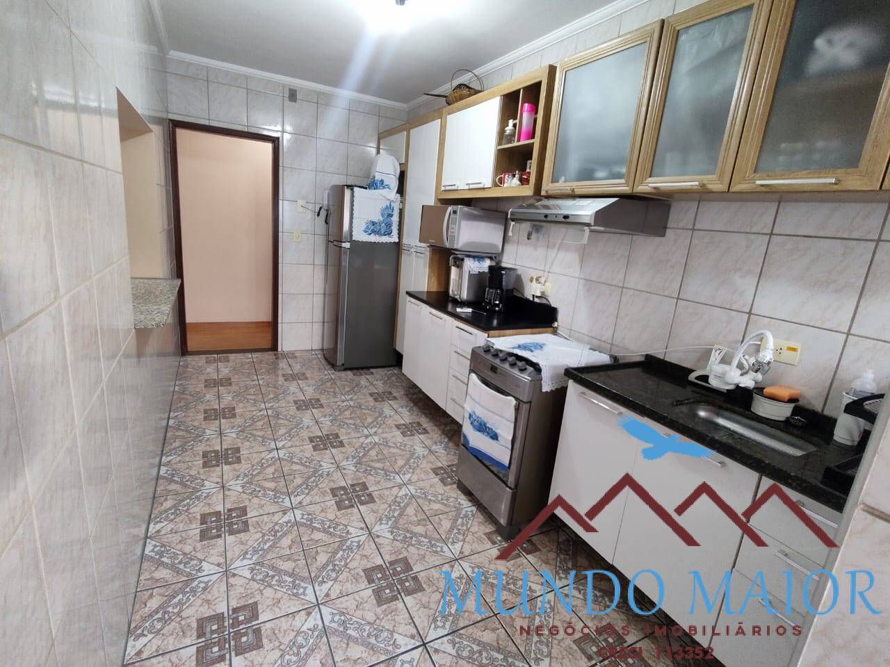 Apartamento à venda com 2 quartos, 85m² - Foto 2