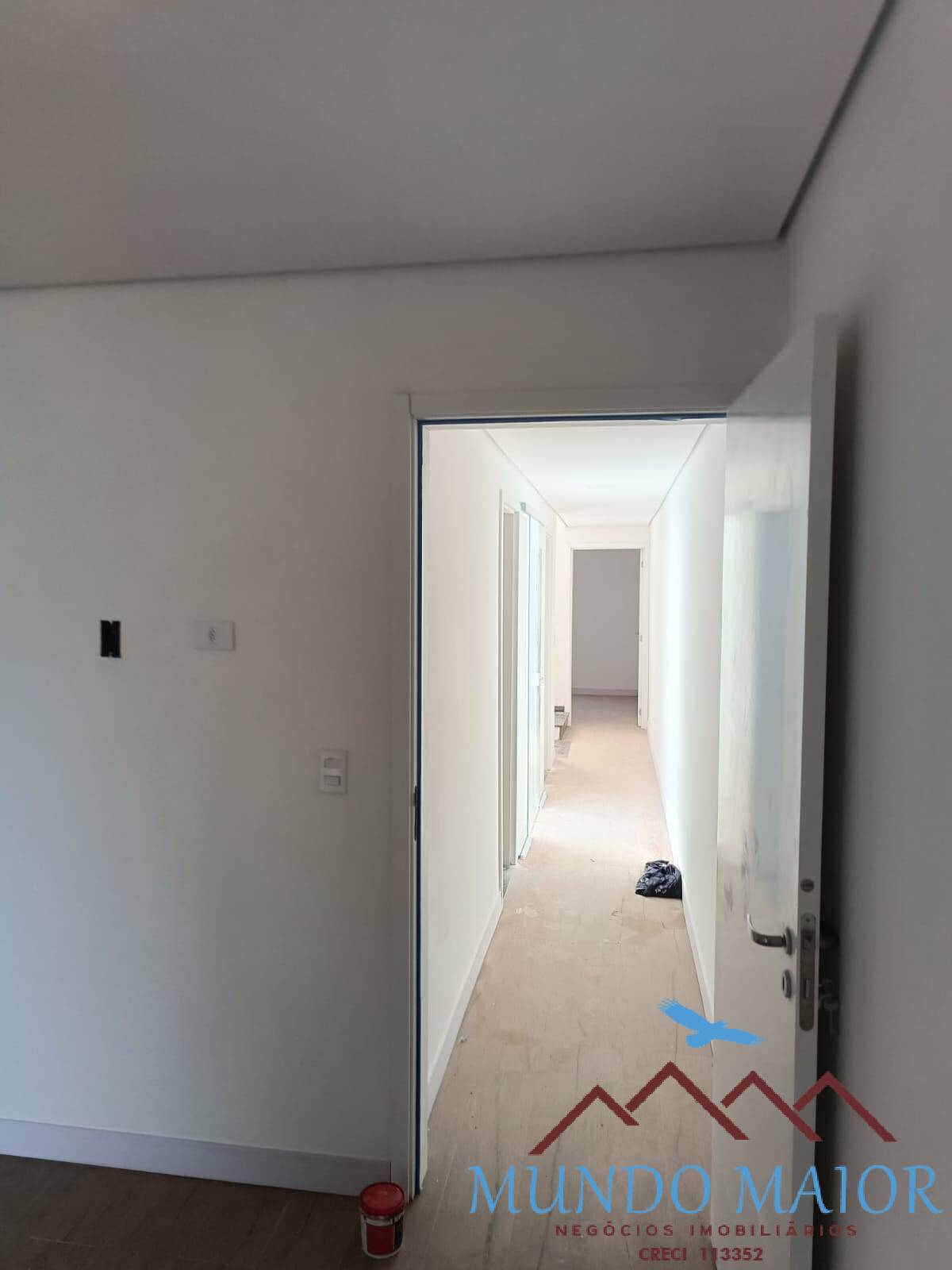 Casa à venda com 3 quartos, 110m² - Foto 9