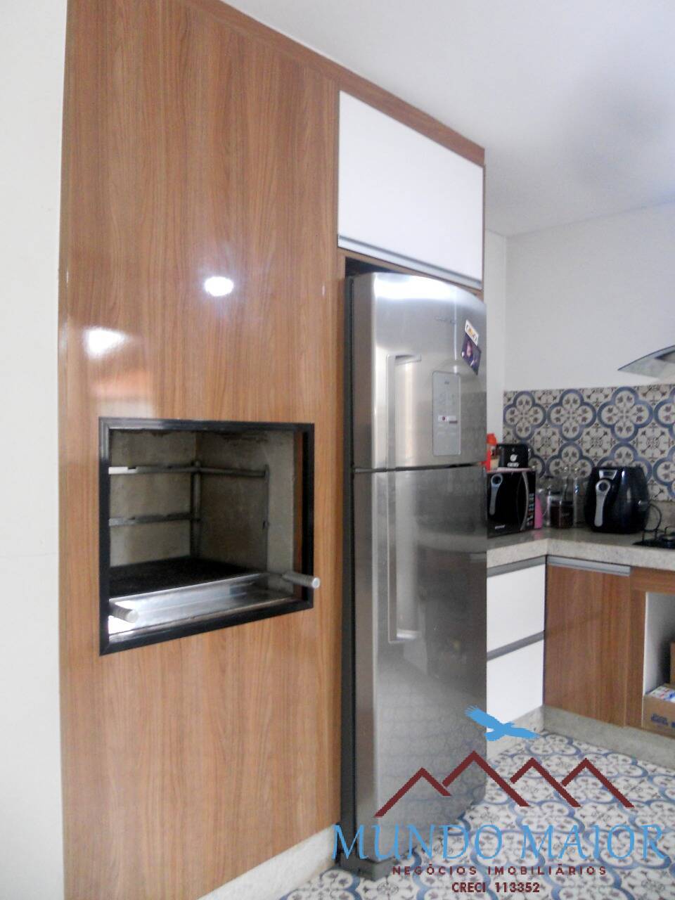 Apartamento à venda com 3 quartos, 88m² - Foto 2