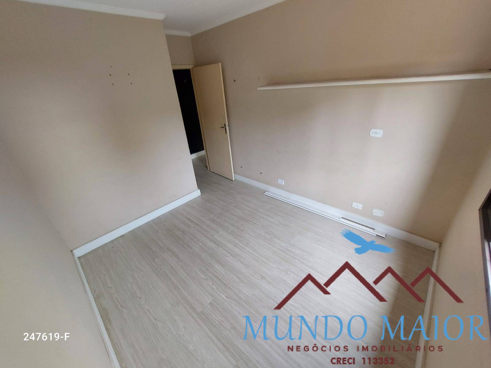 Apartamento à venda com 2 quartos, 65m² - Foto 14