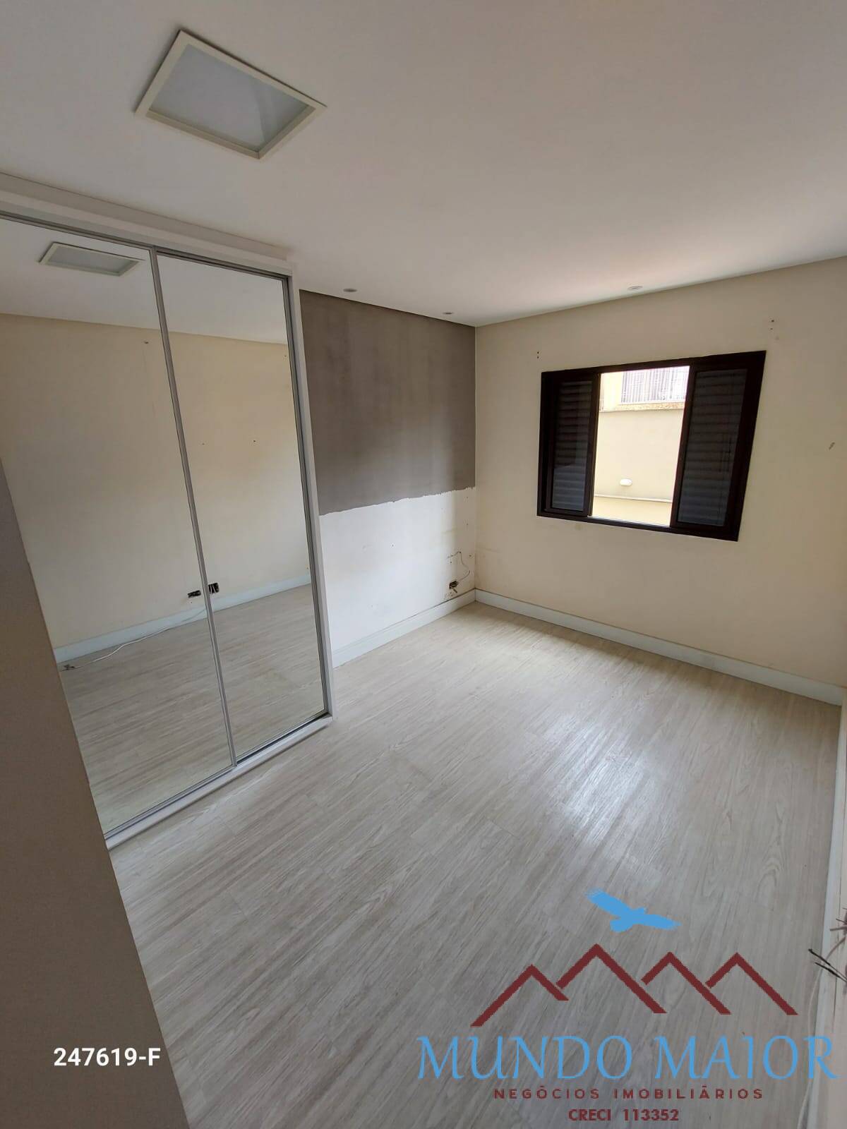 Apartamento à venda com 2 quartos, 65m² - Foto 19