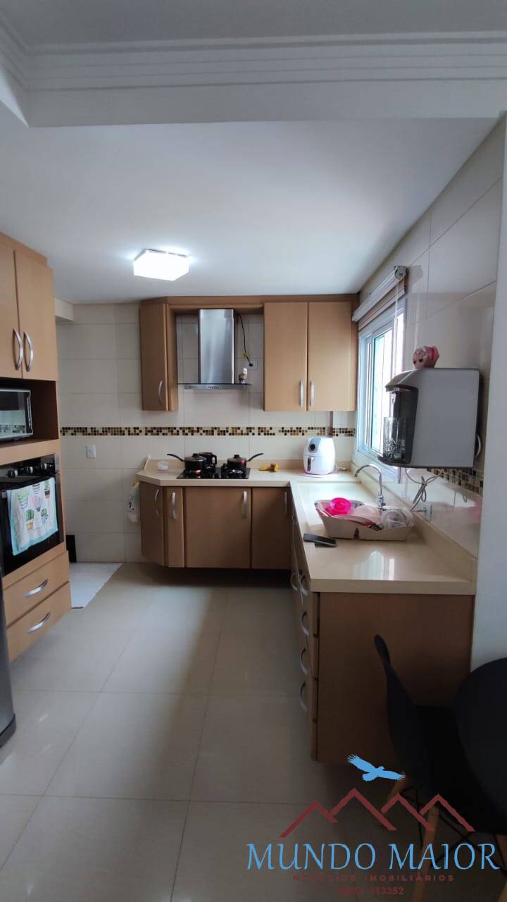 Apartamento à venda com 2 quartos, 98m² - Foto 2