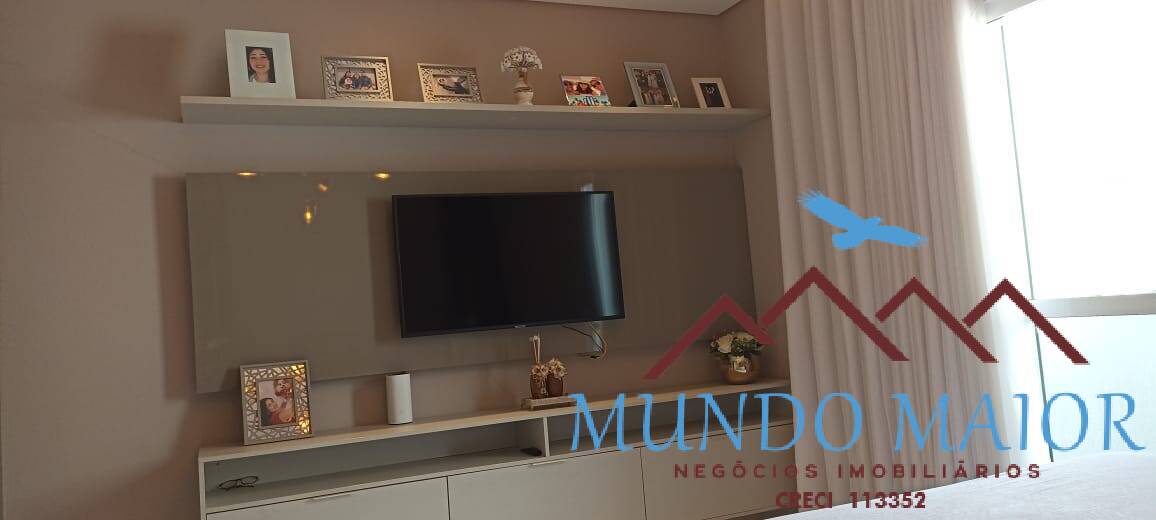 Apartamento à venda com 3 quartos, 224m² - Foto 19