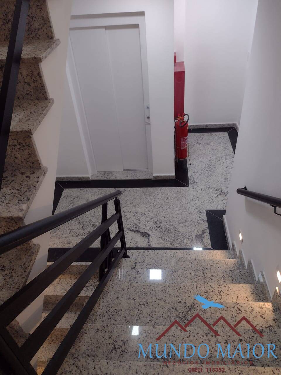 Apartamento à venda com 3 quartos, 150m² - Foto 28