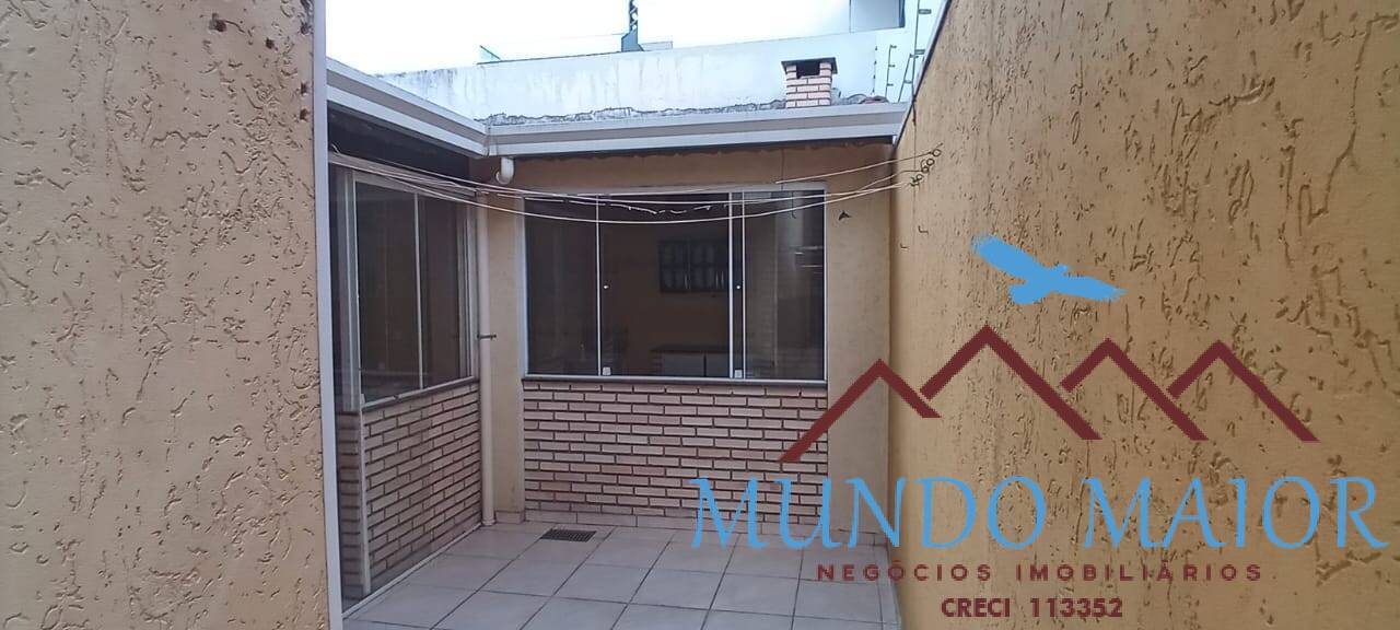 Casa à venda com 3 quartos, 270m² - Foto 46