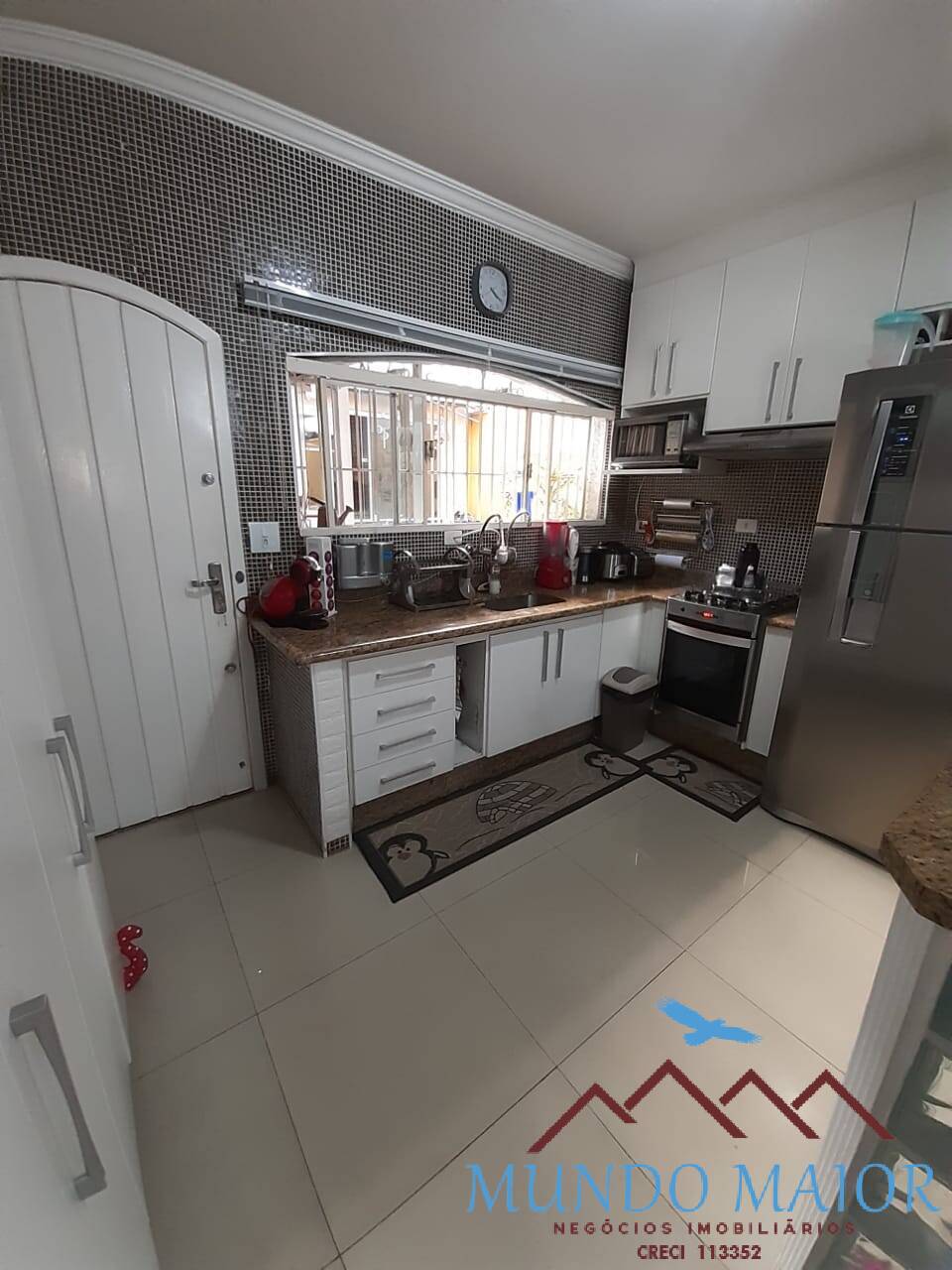 Casa à venda com 3 quartos, 270m² - Foto 5