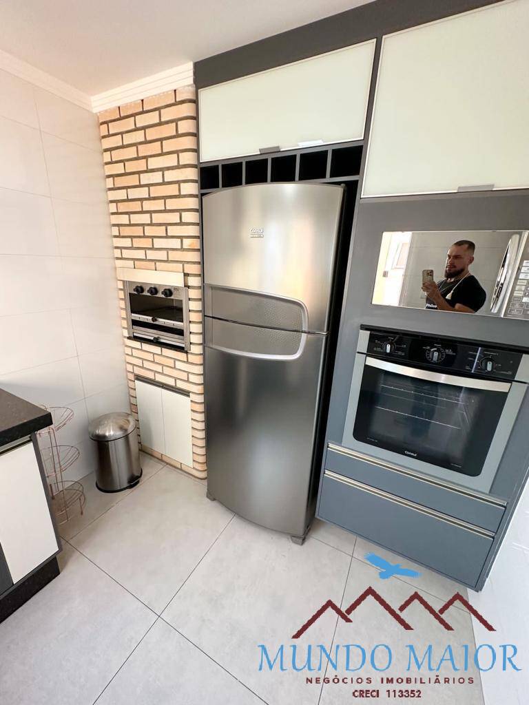 Apartamento à venda com 3 quartos, 150m² - Foto 5