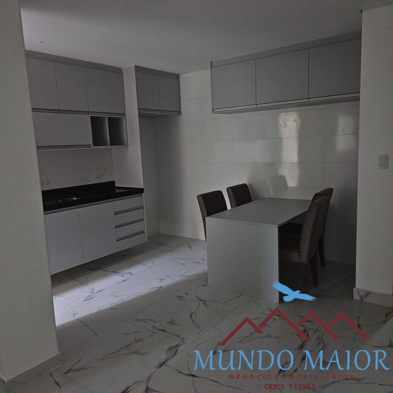 Apartamento à venda com 3 quartos, 103m² - Foto 2