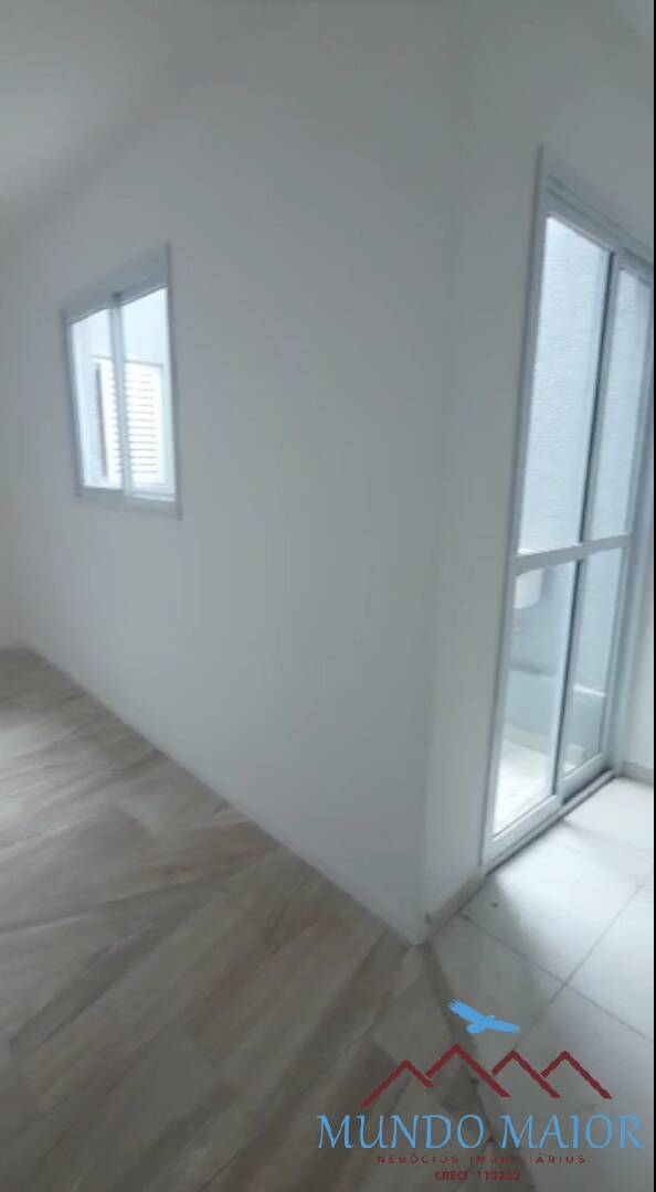 Apartamento à venda com 2 quartos, 42m² - Foto 4