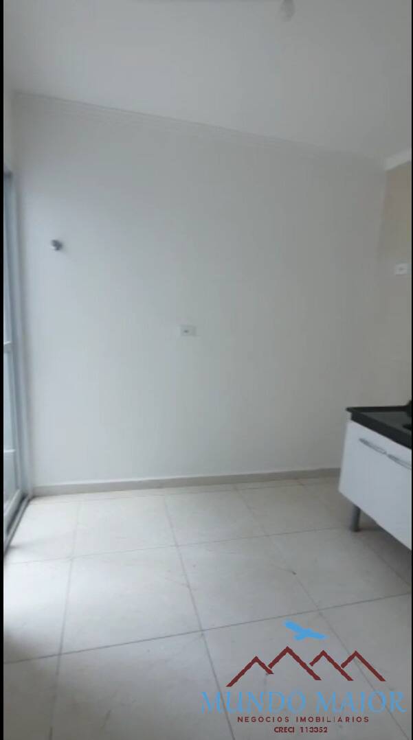 Apartamento à venda com 2 quartos, 42m² - Foto 2