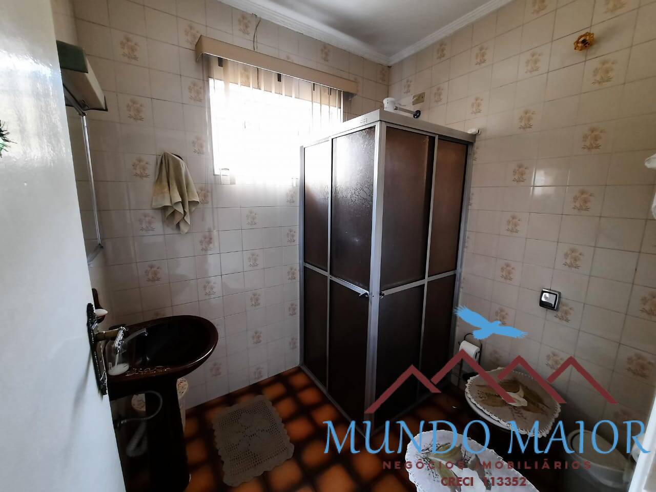 Casa à venda com 3 quartos, 300m² - Foto 8