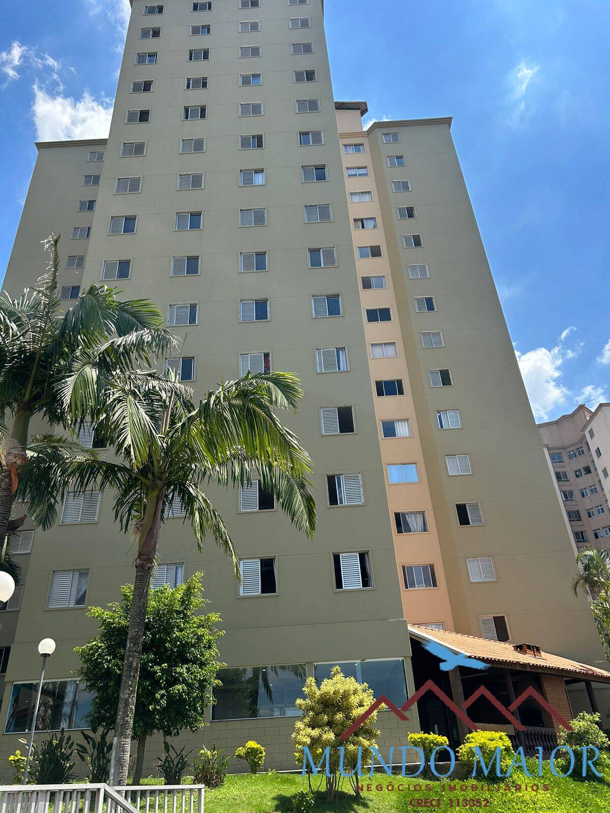 Apartamento à venda com 3 quartos, 67m² - Foto 1