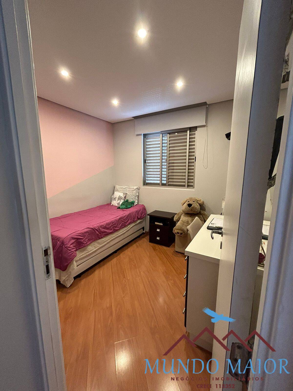 Apartamento à venda com 3 quartos, 67m² - Foto 32