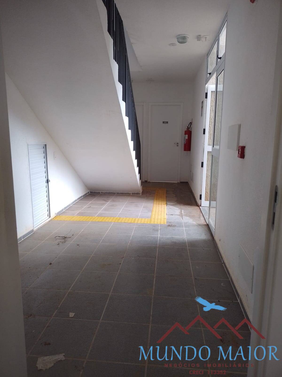 Apartamento à venda com 2 quartos, 41m² - Foto 26