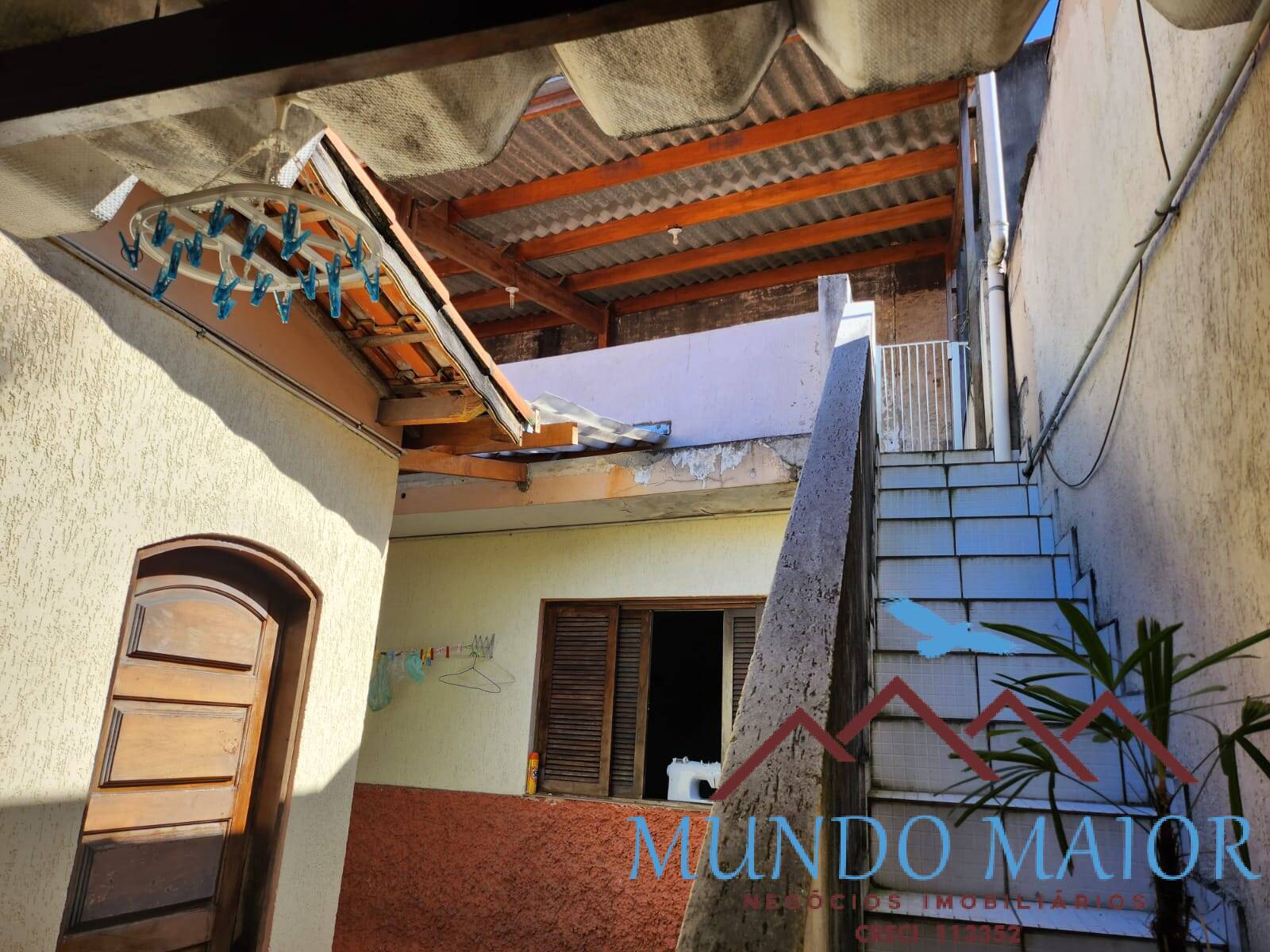 Casa à venda com 4 quartos, 168m² - Foto 9