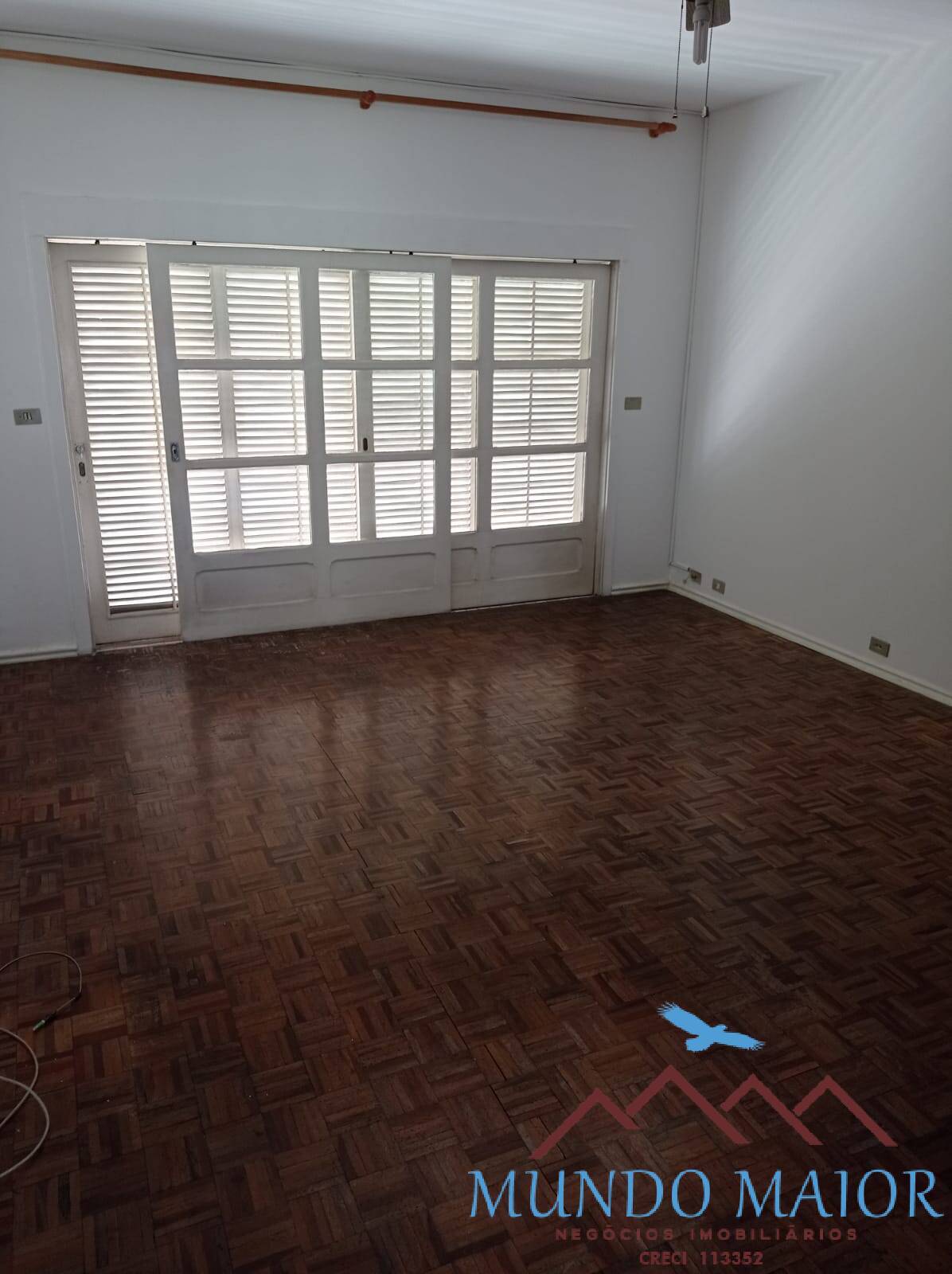 Casa à venda com 3 quartos, 250m² - Foto 11