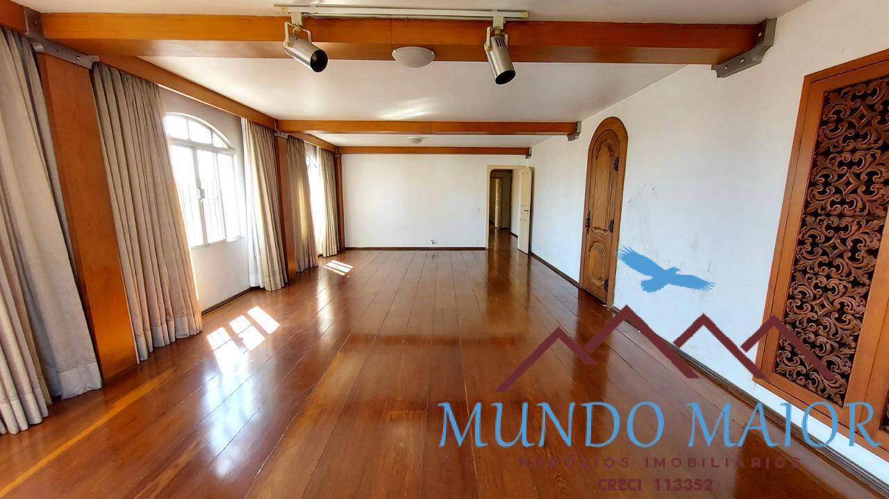 Apartamento à venda com 4 quartos, 243m² - Foto 13