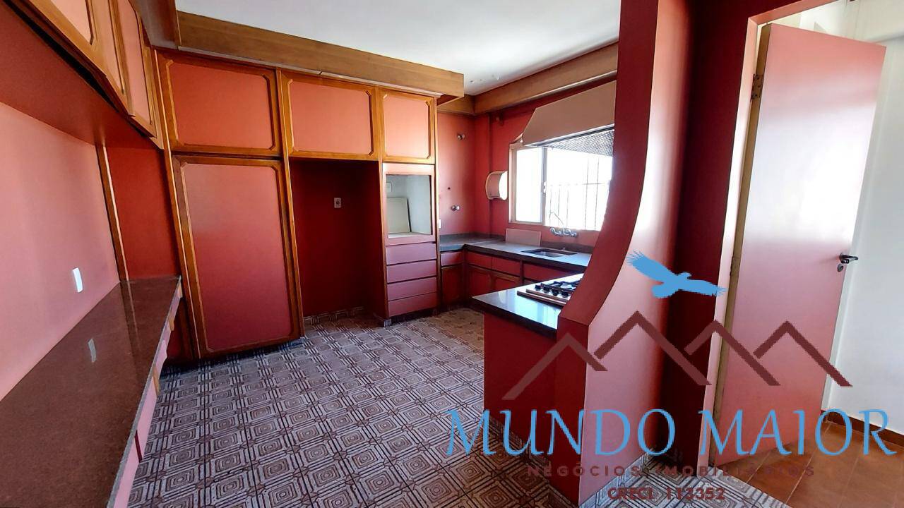 Apartamento à venda com 4 quartos, 243m² - Foto 9