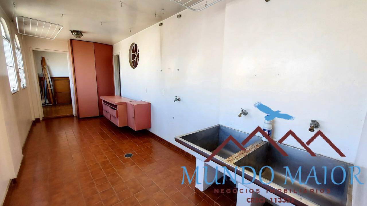 Apartamento à venda com 4 quartos, 243m² - Foto 26