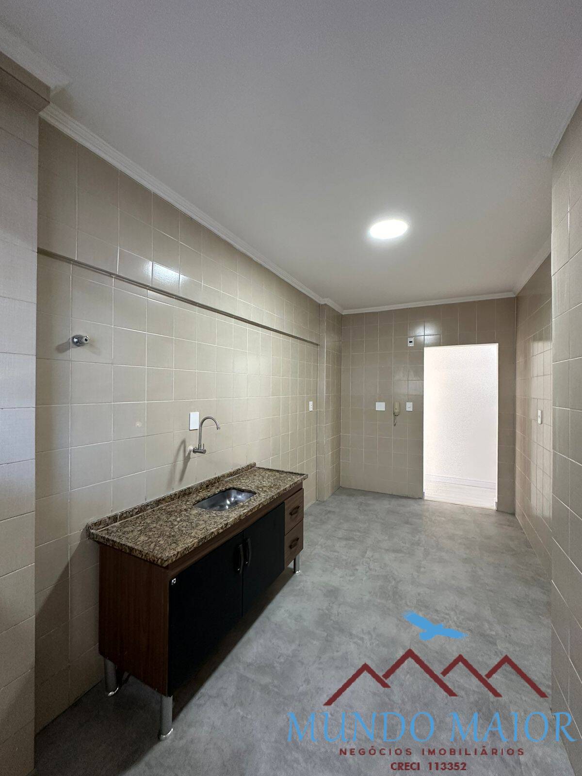 Apartamento à venda com 2 quartos, 74m² - Foto 3