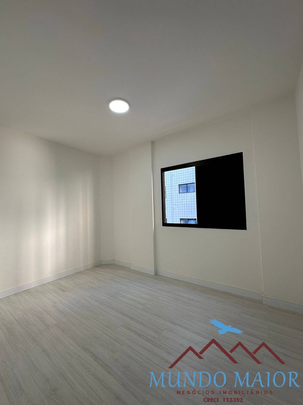 Apartamento à venda com 2 quartos, 74m² - Foto 9