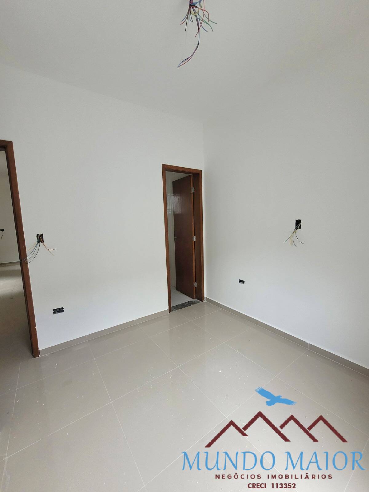 Apartamento à venda com 2 quartos, 100m² - Foto 3