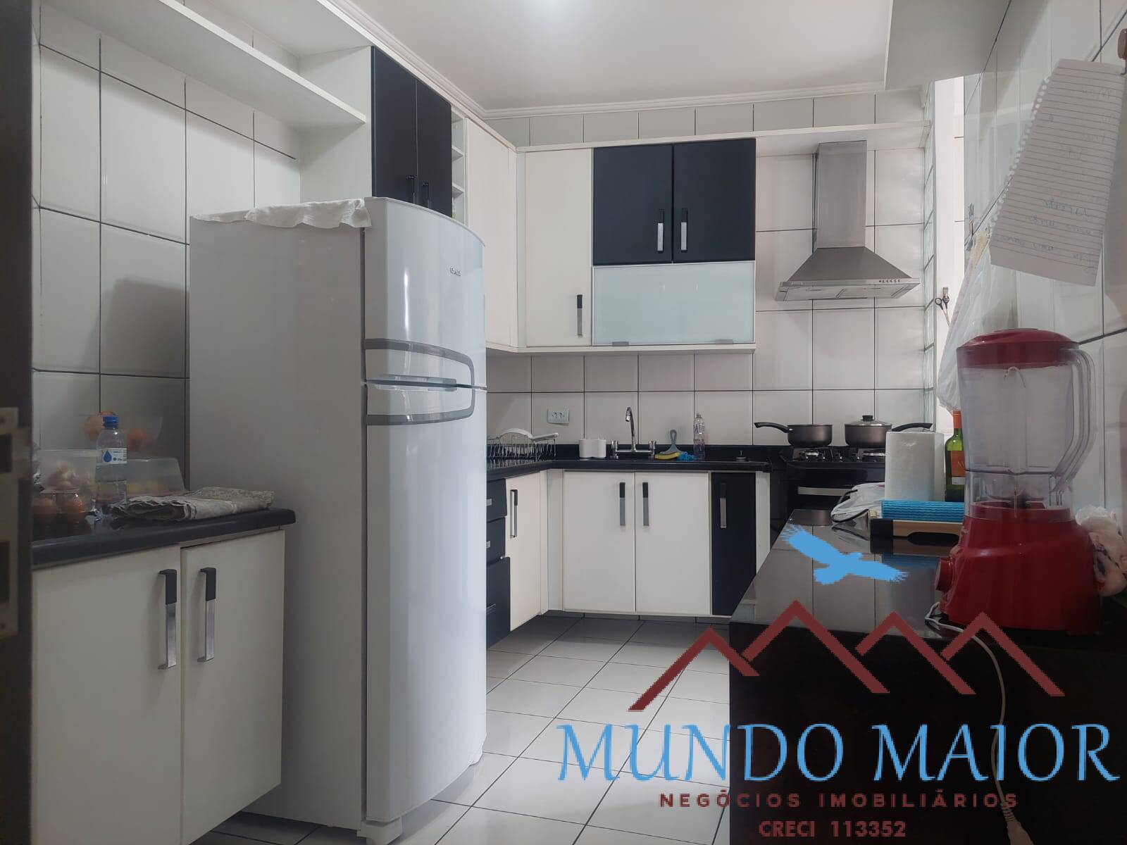 Apartamento à venda com 3 quartos, 86m² - Foto 1