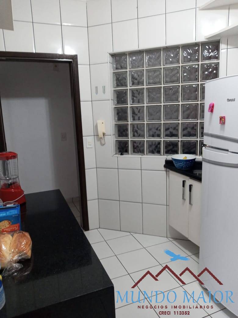 Apartamento à venda com 3 quartos, 86m² - Foto 4