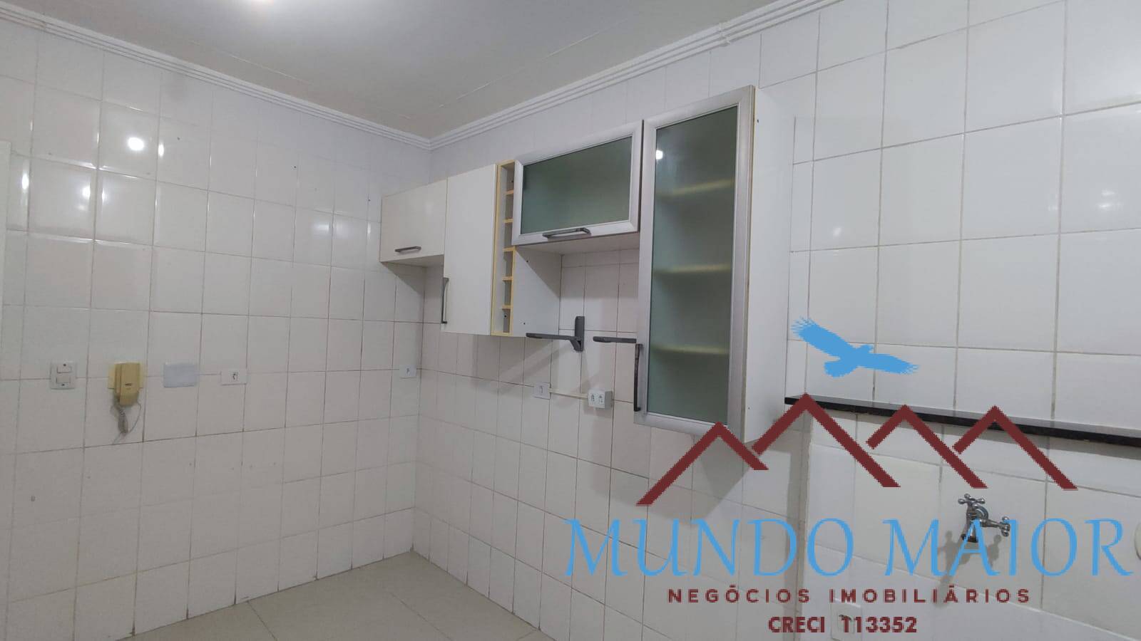 Apartamento à venda com 3 quartos, 82m² - Foto 4