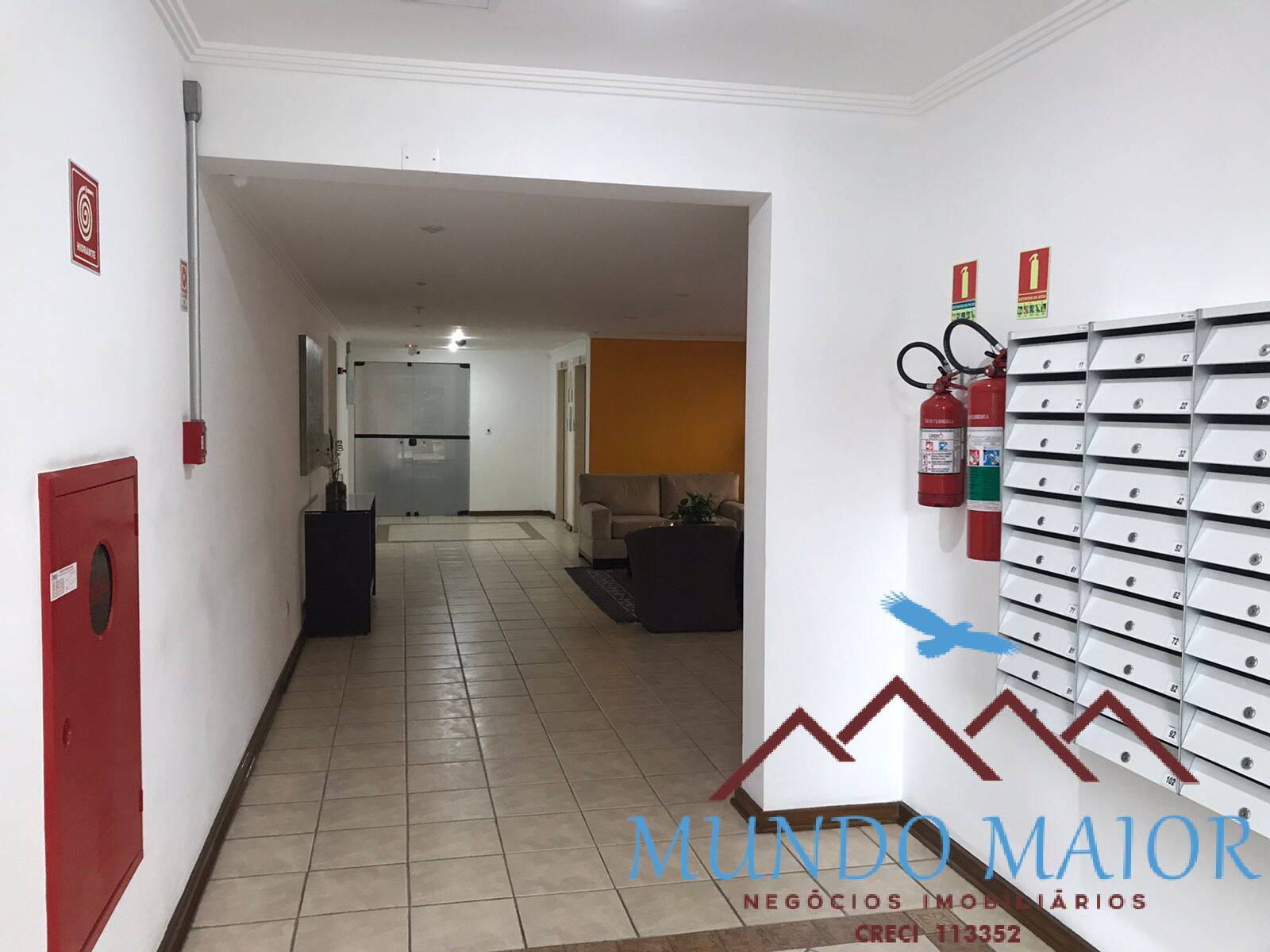 Apartamento à venda com 3 quartos, 82m² - Foto 35