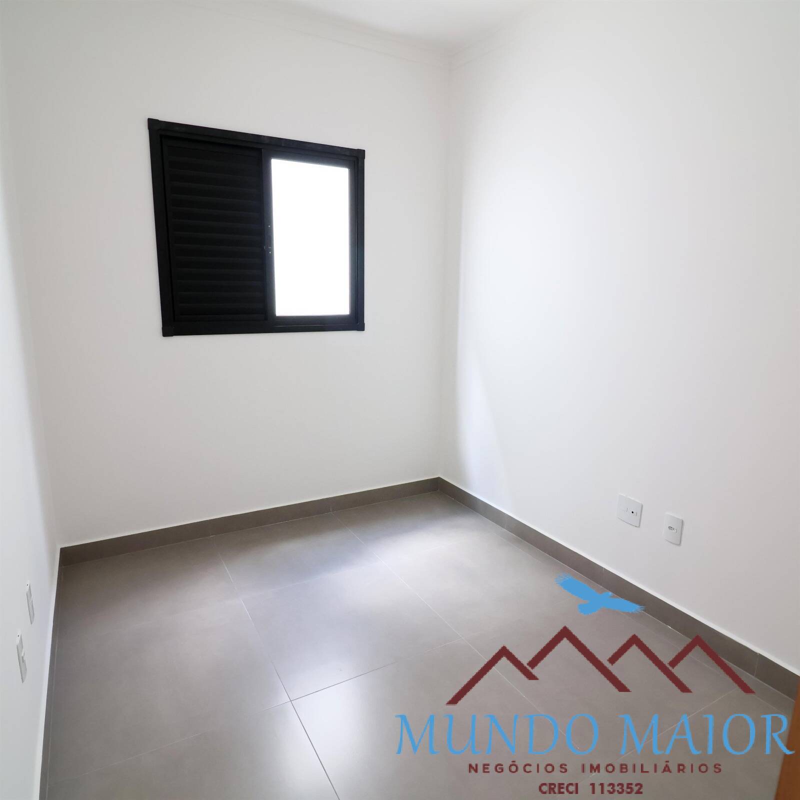 Apartamento à venda com 2 quartos, 82m² - Foto 12