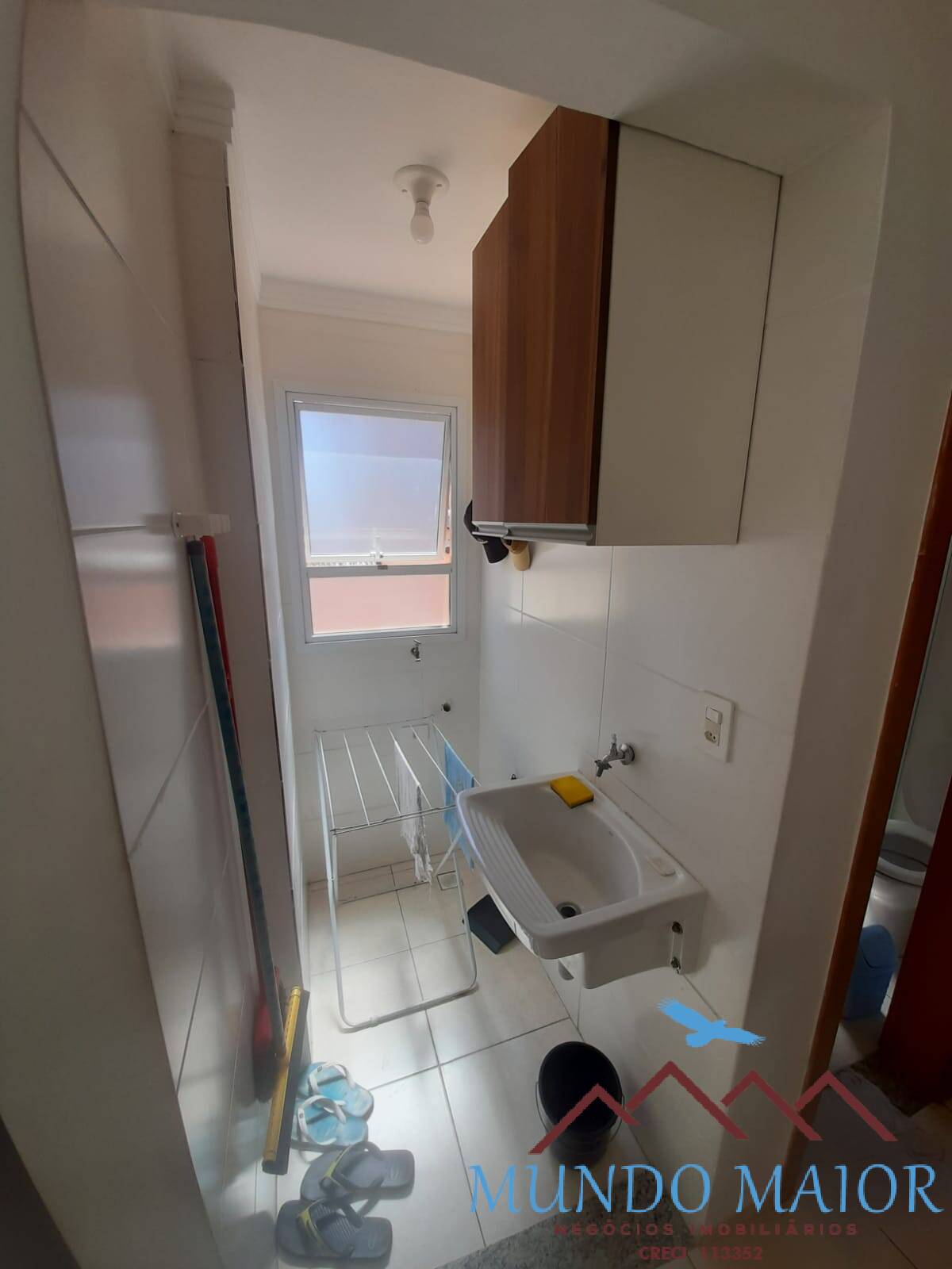 Apartamento à venda com 1 quarto, 36m² - Foto 2