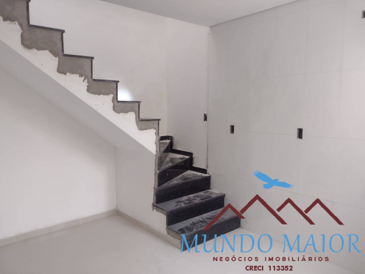 Apartamento à venda com 2 quartos, 120m² - Foto 1