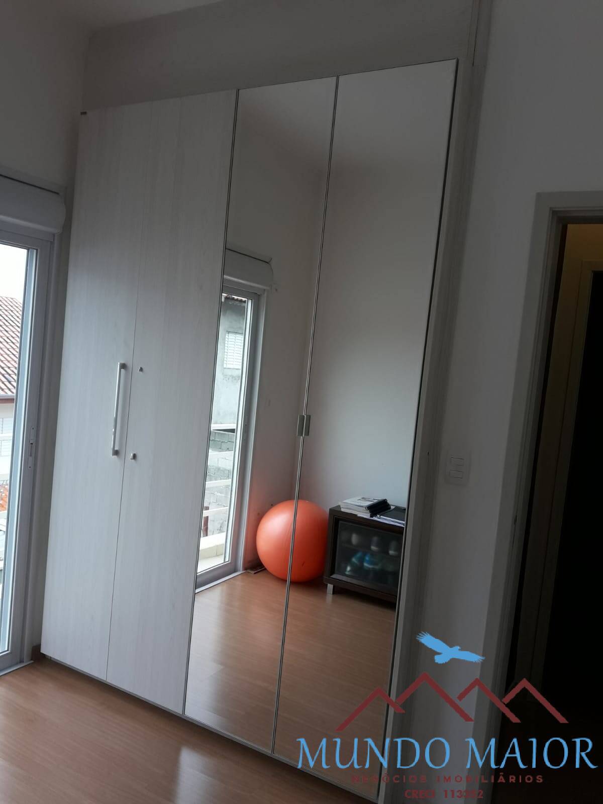 Apartamento à venda com 3 quartos, 187m² - Foto 5