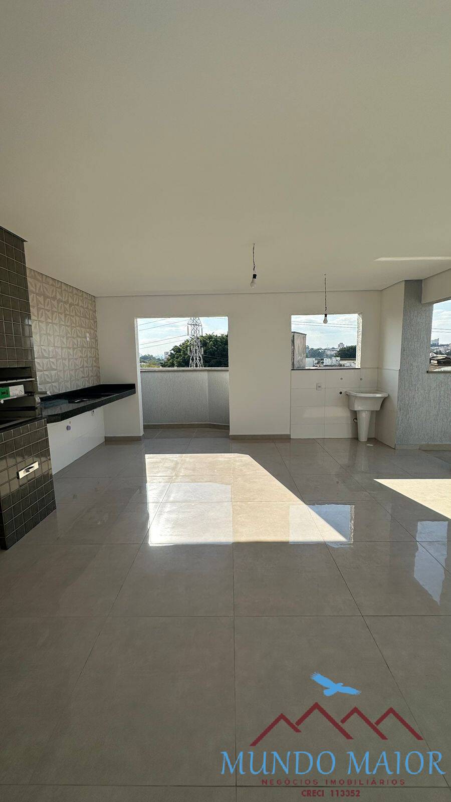 Apartamento à venda com 2 quartos, 110m² - Foto 3