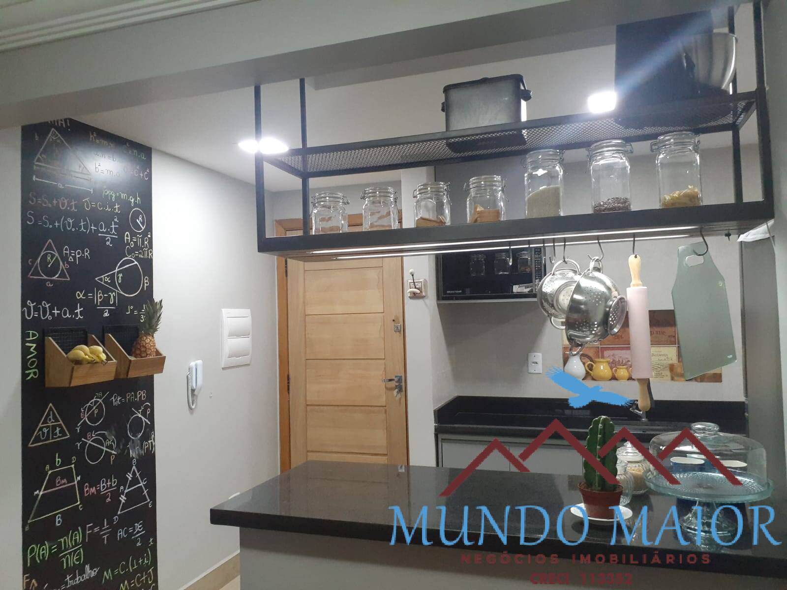 Apartamento à venda com 2 quartos, 62m² - Foto 4