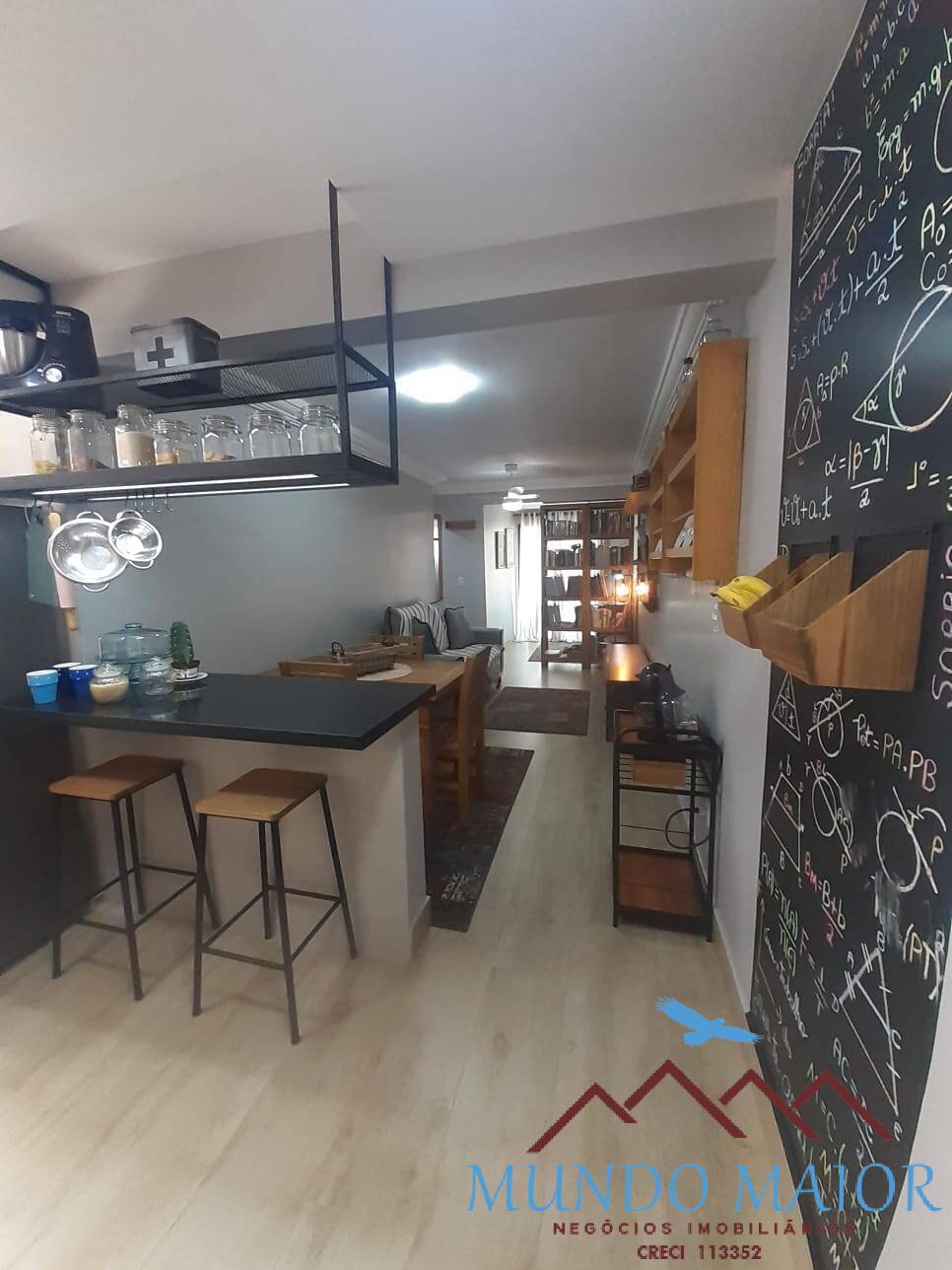 Apartamento à venda com 2 quartos, 62m² - Foto 3