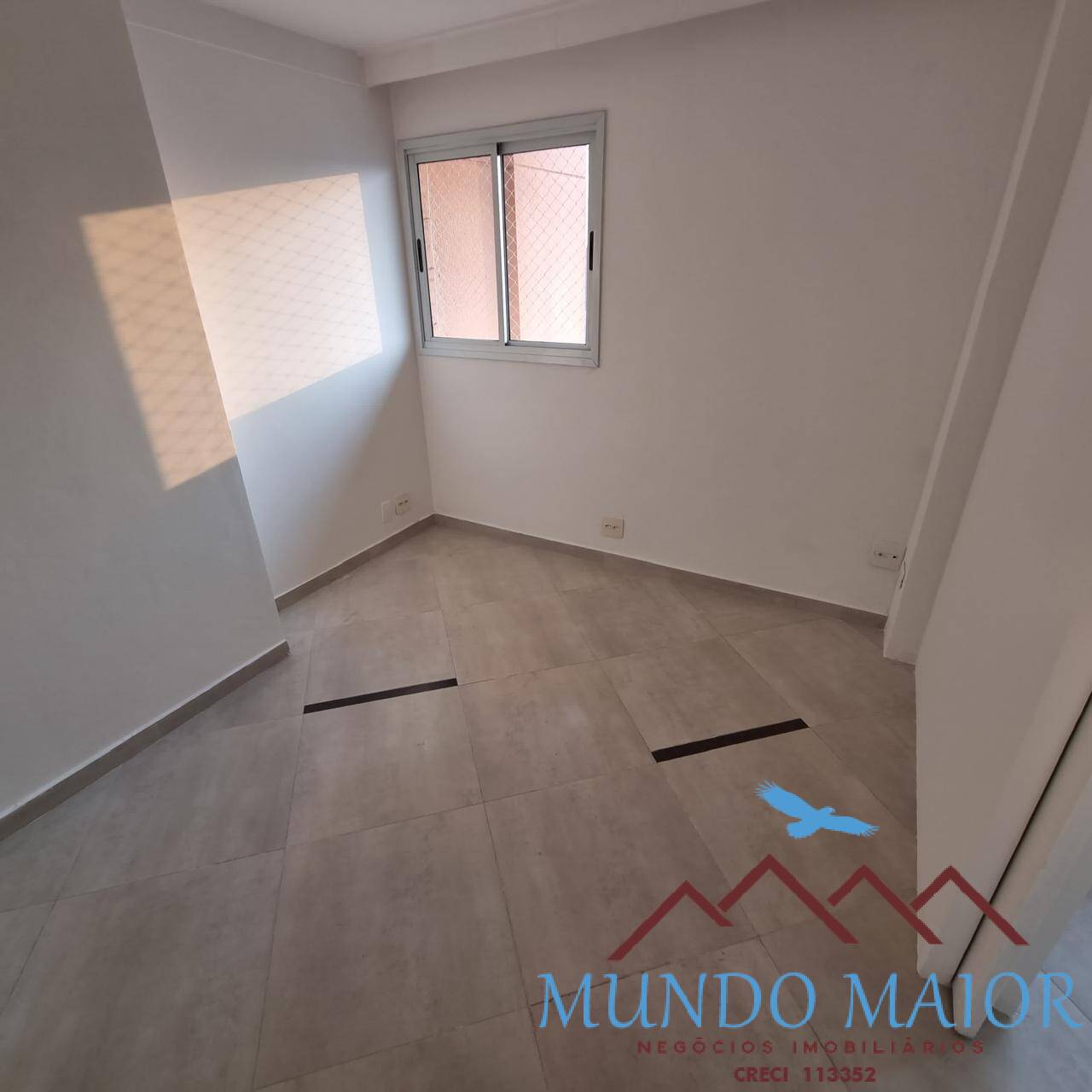 Apartamento à venda com 2 quartos, 83660m² - Foto 21