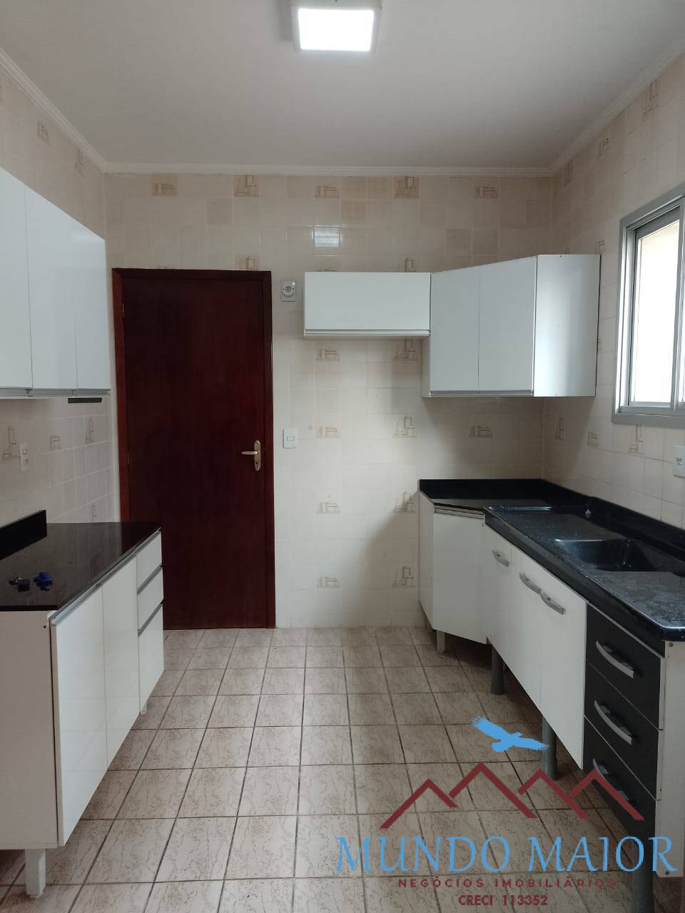 Apartamento à venda e aluguel com 3 quartos, 113m² - Foto 4