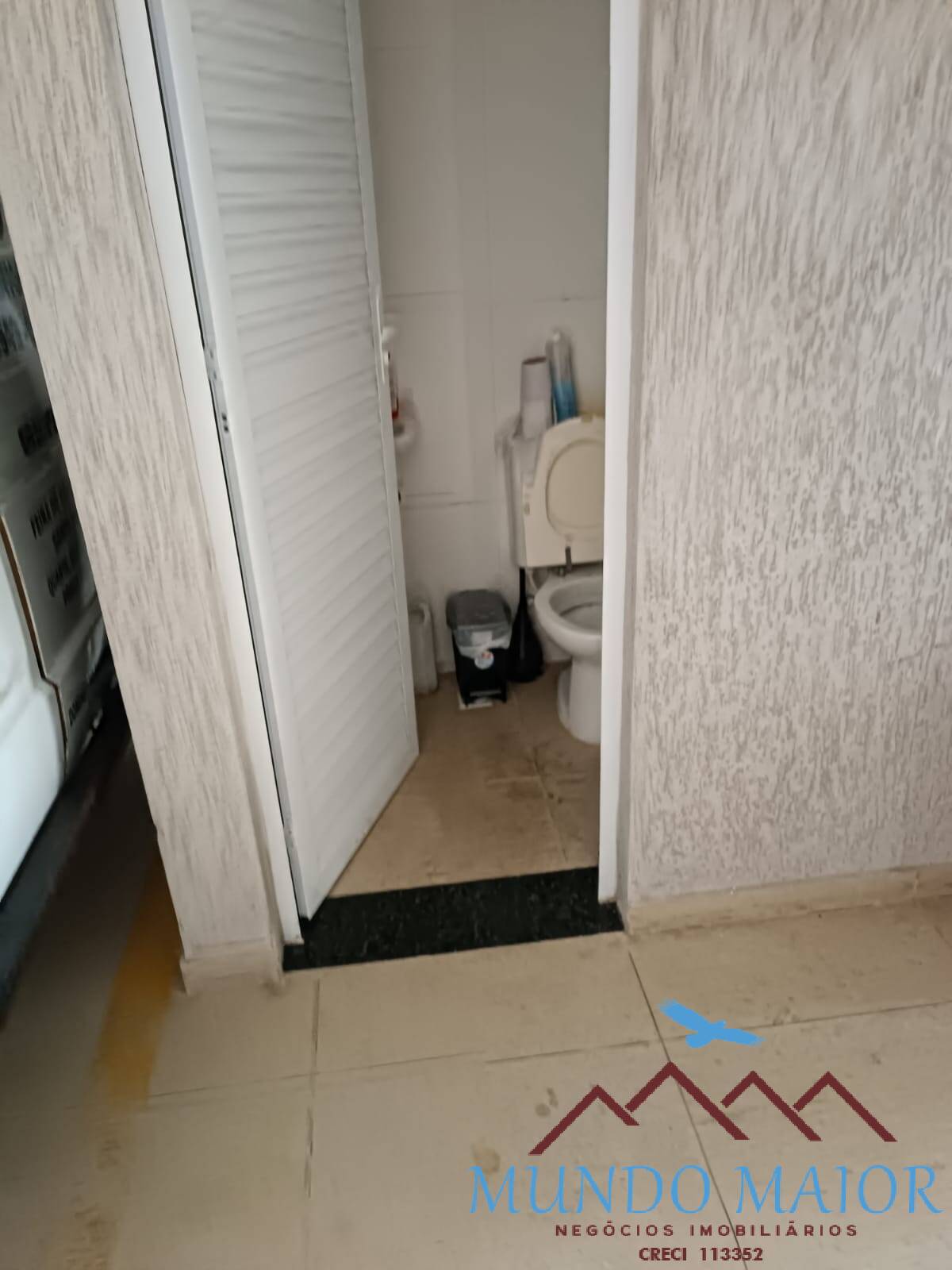 Apartamento à venda com 2 quartos, 70m² - Foto 18