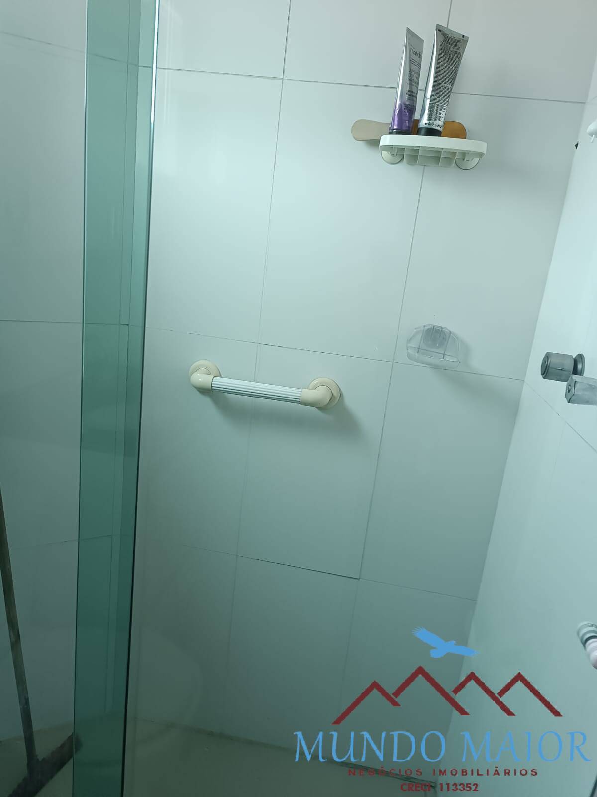 Apartamento à venda com 2 quartos, 70m² - Foto 16