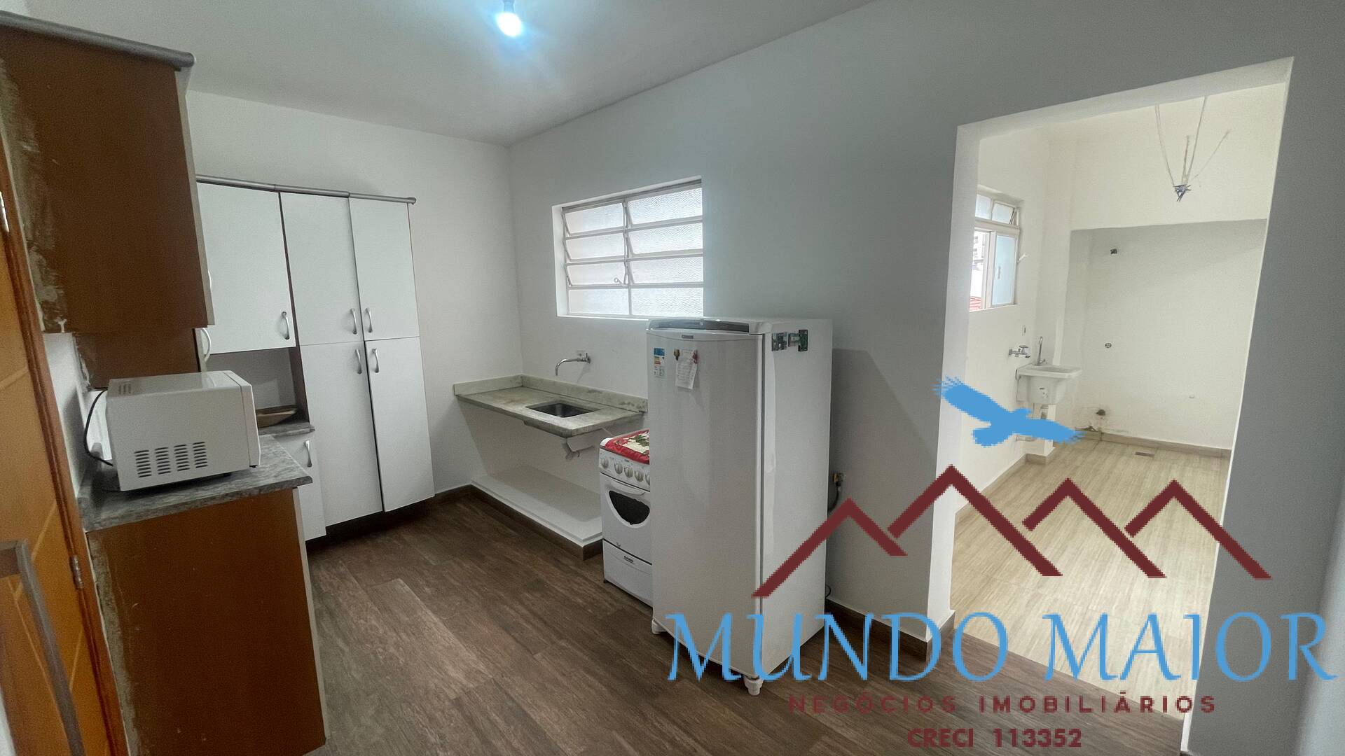 Apartamento à venda com 3 quartos, 90m² - Foto 1