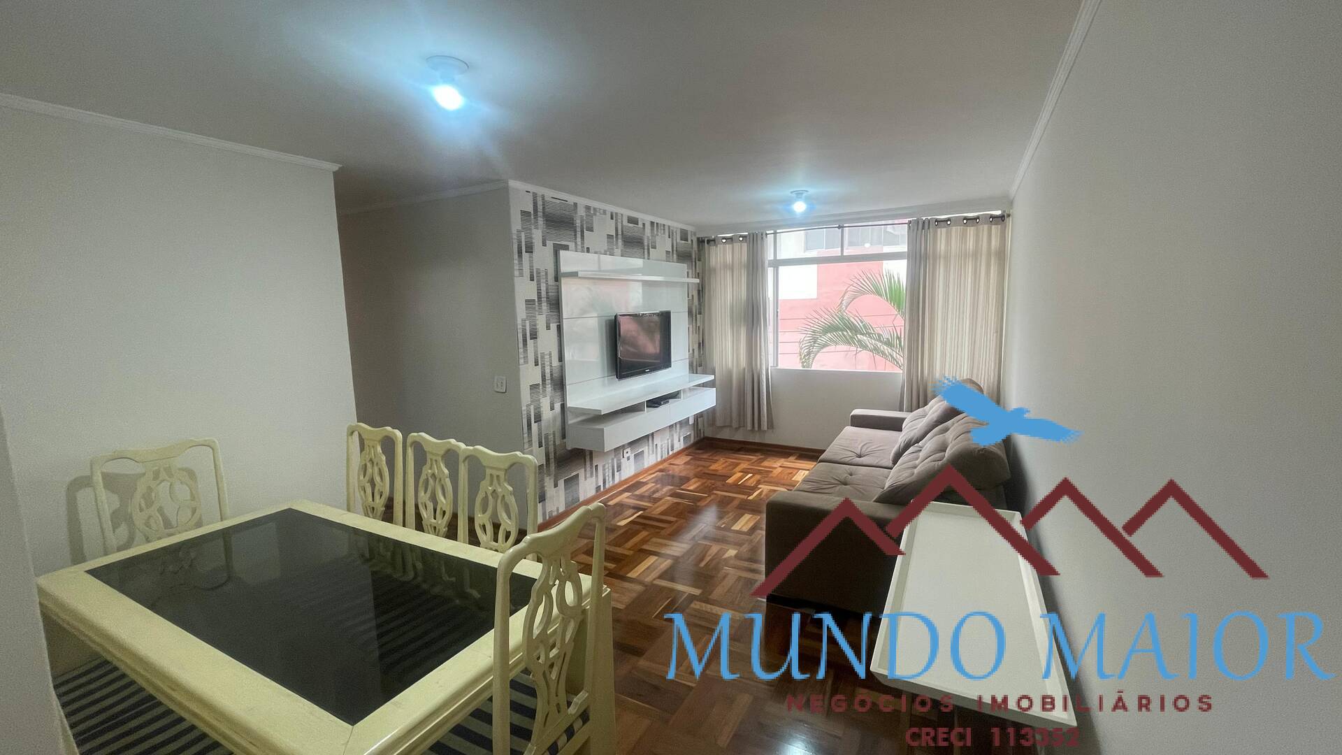 Apartamento à venda com 3 quartos, 90m² - Foto 2