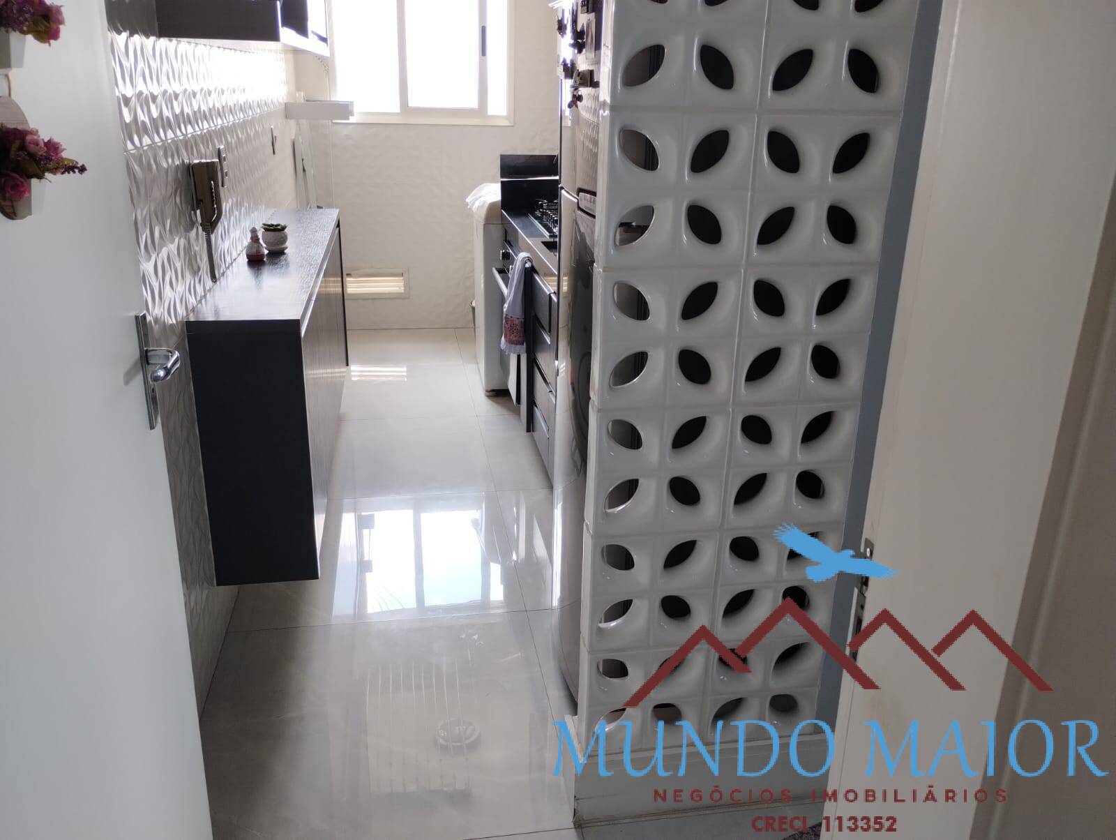 Apartamento à venda com 3 quartos, 65m² - Foto 3