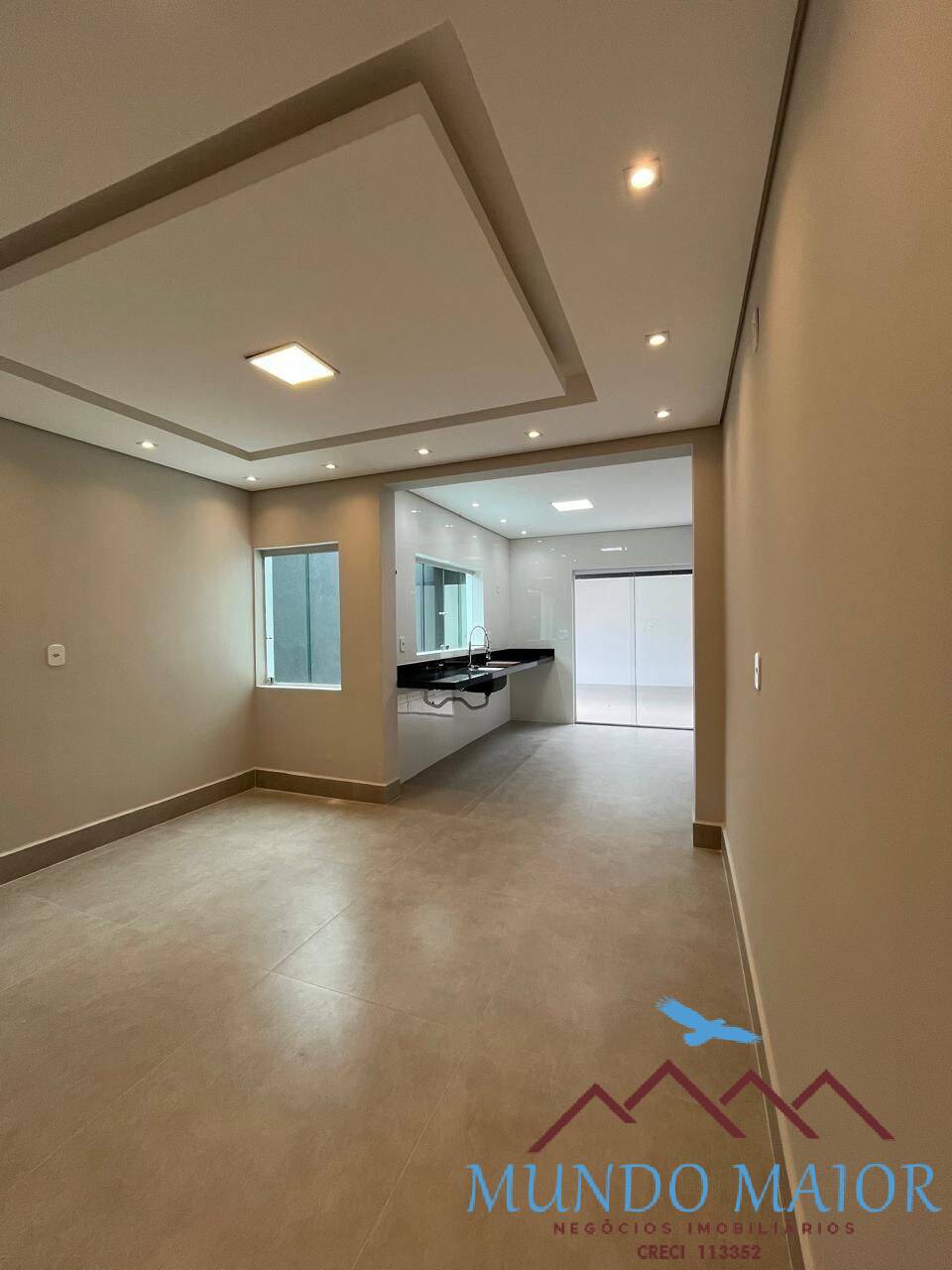 Casa à venda com 3 quartos, 180m² - Foto 6