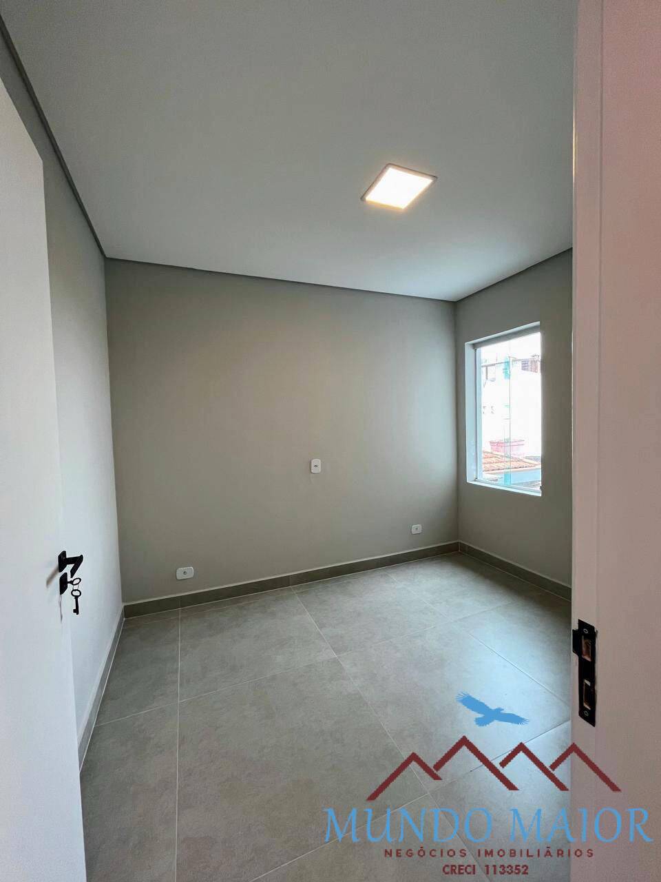 Casa à venda com 3 quartos, 180m² - Foto 18