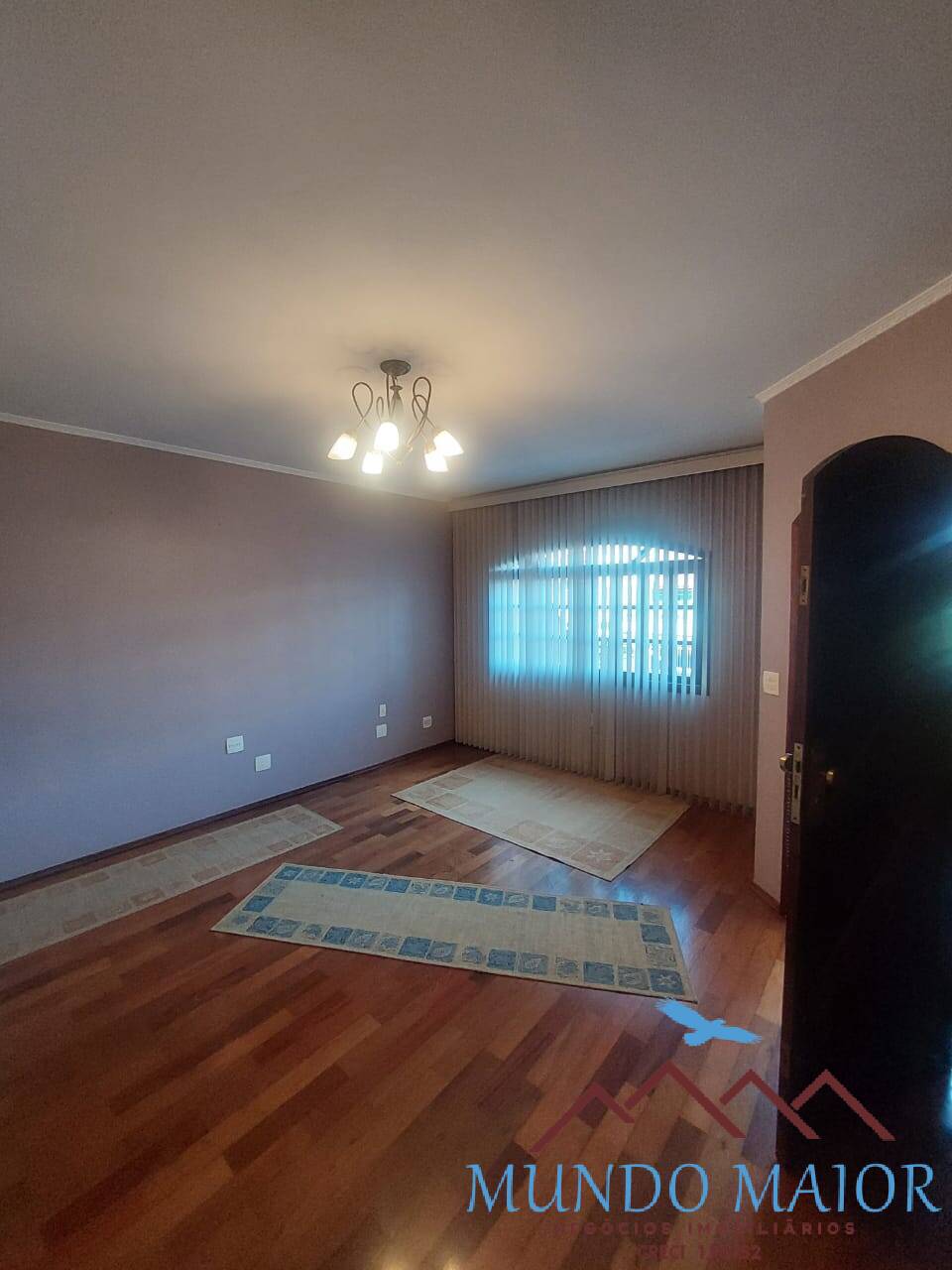 Casa à venda com 3 quartos, 224m² - Foto 9